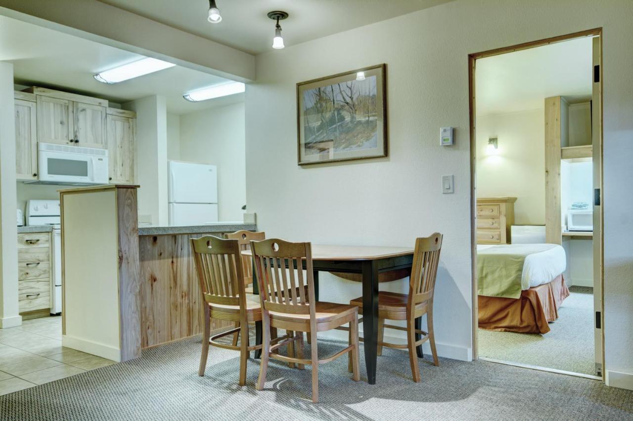 Seventh Mountain Resort Deschutes River Woods Exterior foto